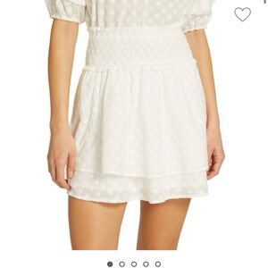 Rails Addison White Embroidered Mini Skirt Size XS Tiered Smocked Waist
